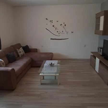 Family Paradise Apartman