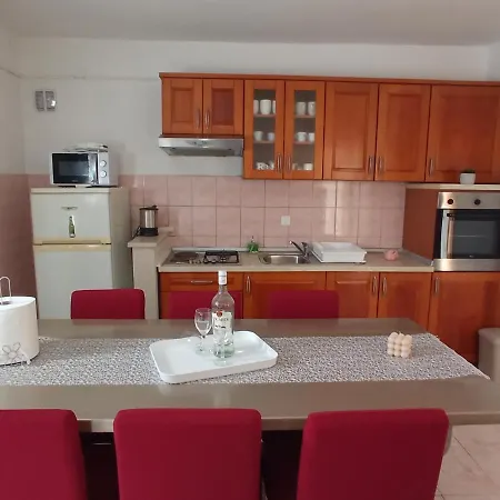 Family Paradise Apartment *